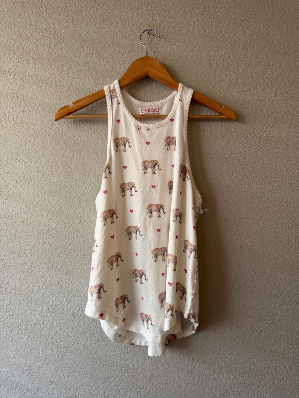 P.J. Salvage Cream Elephant & Pink Heart Sleeveless Pajama Tank Small